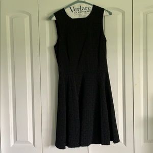 Beautiful swingy Theory dress